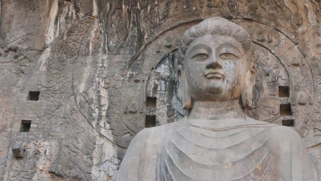龍門石窟（世界遺産）【洛陽・中国】中国三大石窟の一つに行ってみた。入場料、行き方など。